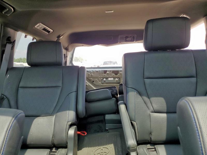 2025 TOYOTA SEQUOIA SR 7SVAAABAXSX054239