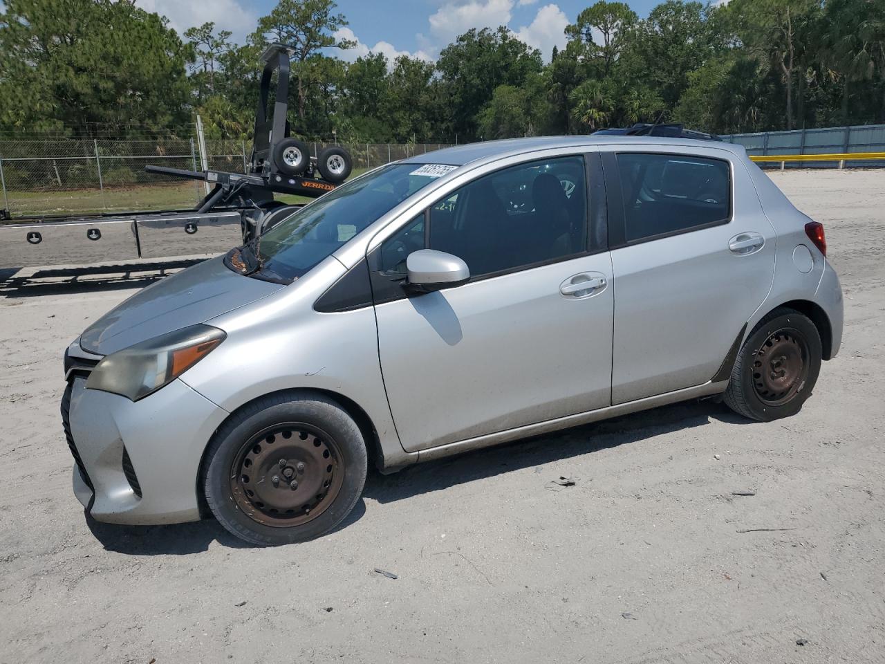 TOYOTA YARIS L