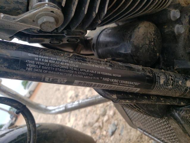 2017 HARLEY-DAVIDSON FLHXS STRE 1HD1KRC1XHB694783