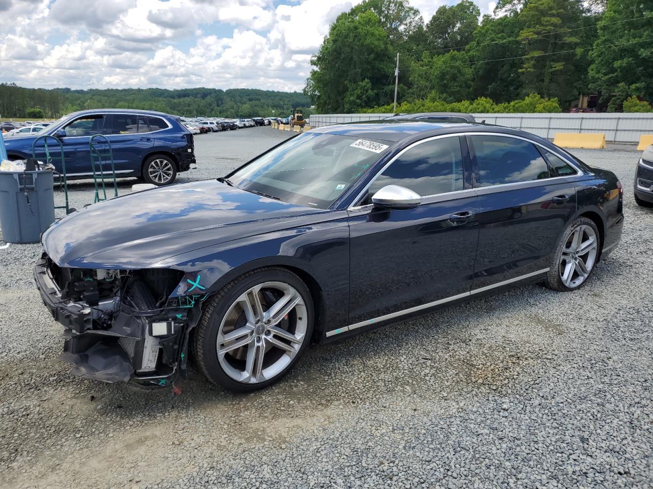 AUDI S8
