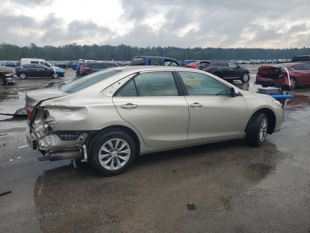 Vin: 4t1bf1fk2hu383784, lot: 56215905, toyota camry le 20173