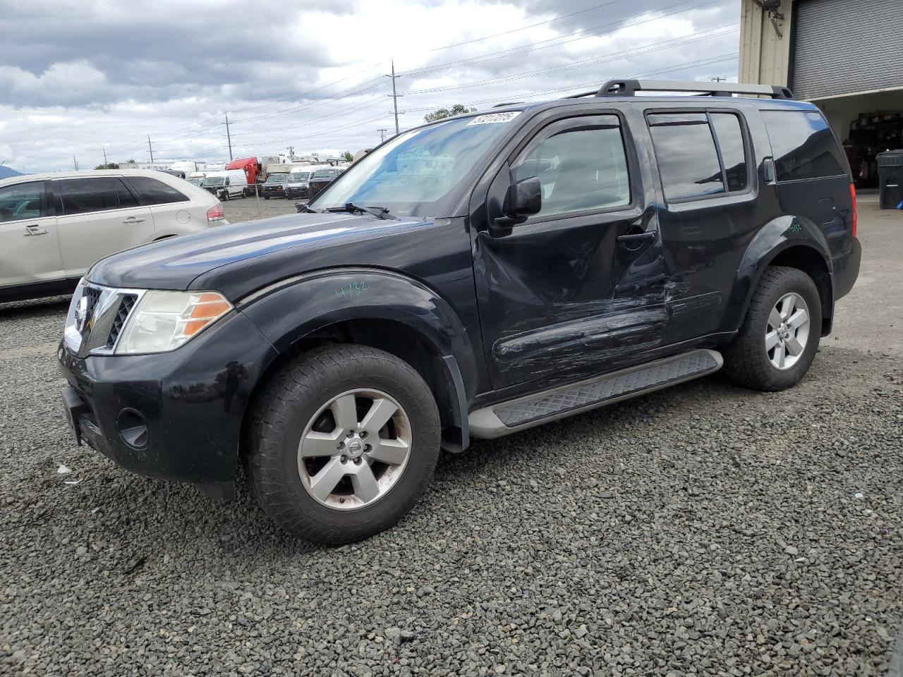 NISSAN PATHFINDER S