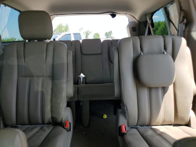 2015 CHRYSLER TOWN & COU - 2C4RC1BG7FR675048