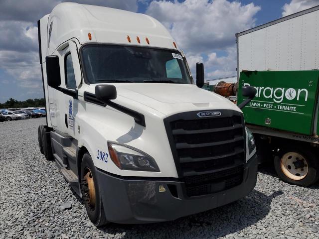 FREIGHTLINER CASCADIA 1 2021 white  diesel 3AKJHHDV7MSMK2771 photo #1