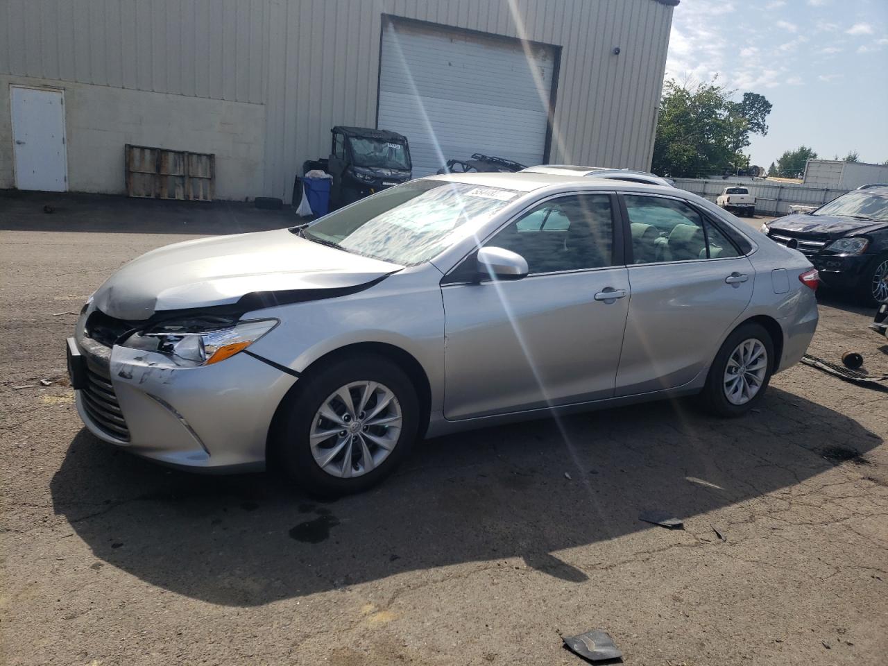 TOYOTA CAMRY LE