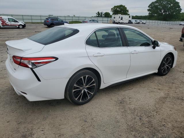 Vin: 4t1g11akxlu938730, lot: 57640645, toyota camry se 20203