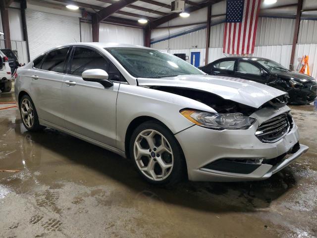 Vin: 3fa6p0hd4hr123797, lot: 55570915, ford fusion se 20174