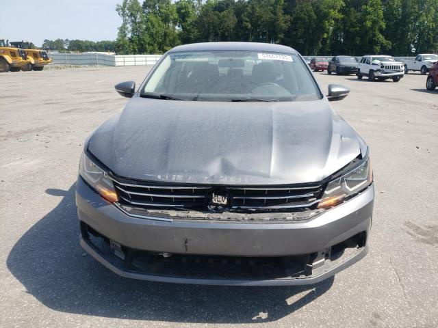 2017 VOLKSWAGEN PASSAT S - 1VWAT7A38HC056059
