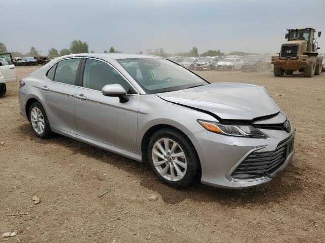 Vin: 4t1c11ak3nu025535, lot: 58862365, toyota camry le 20224