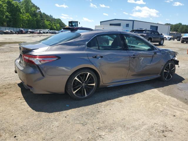 Vin: 4t1bz1hk3ju001725, lot: 56258405, toyota camry xse 20183