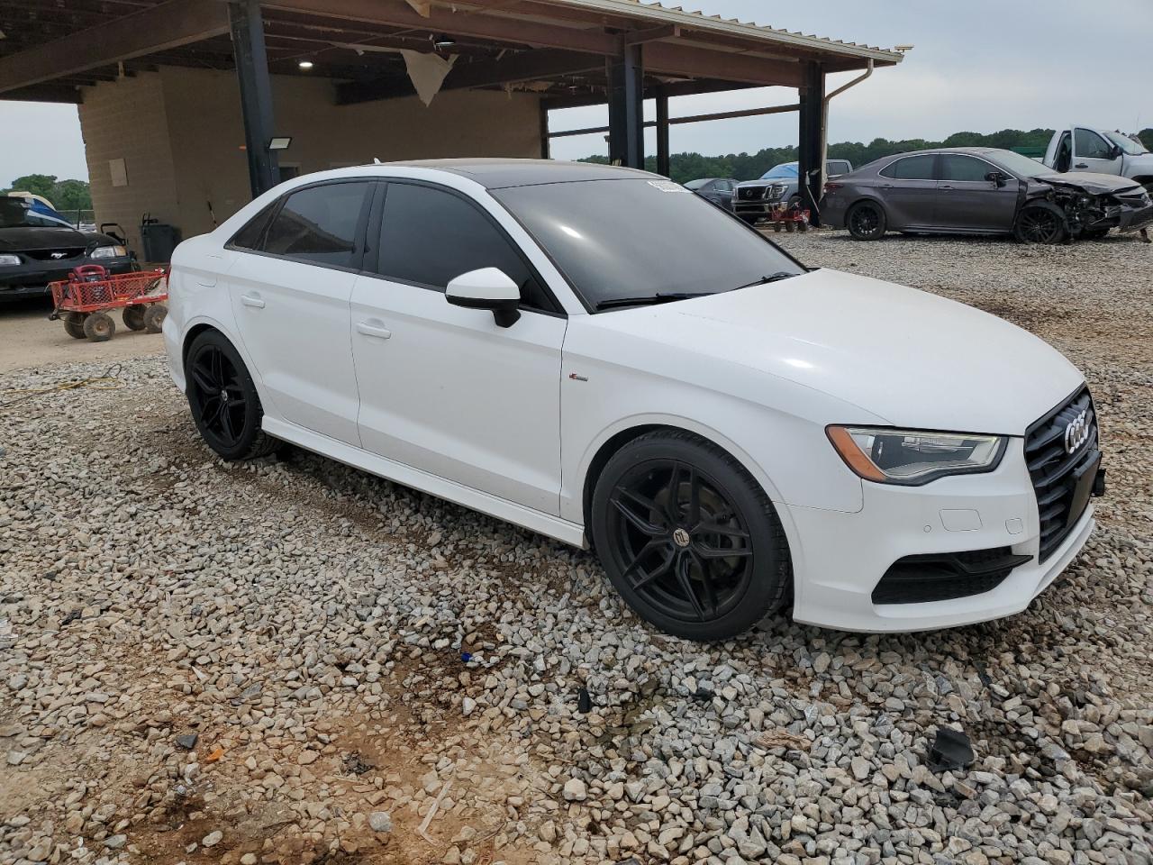 AUDI A3 PREMIUM