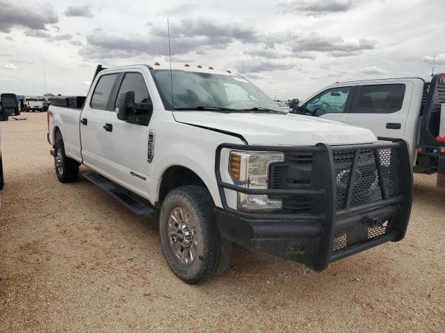 FORD F350 SUPER 2018 white  diesel 1FT8W3BTXJEC94375 photo #1
