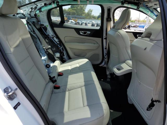2019 VOLVO S60 T5 MOM 7JR102FK2KG015698