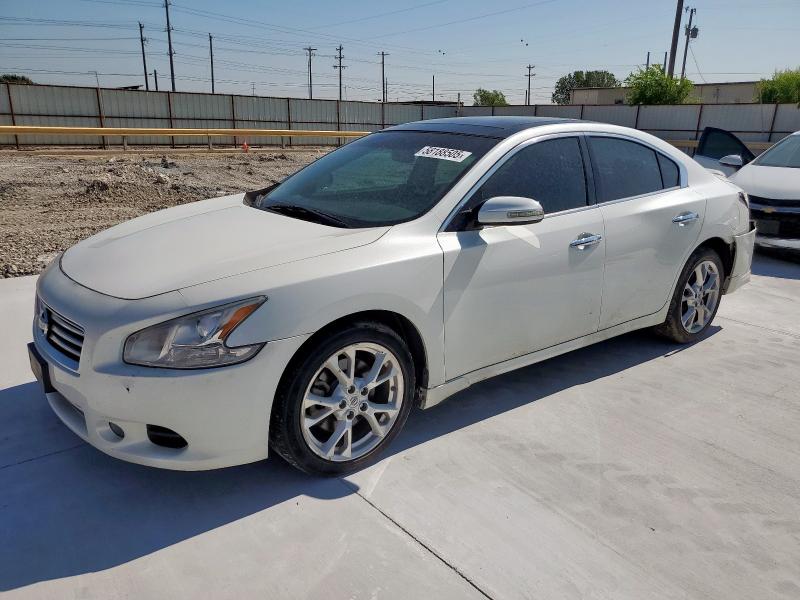 NISSAN MAXIMA S