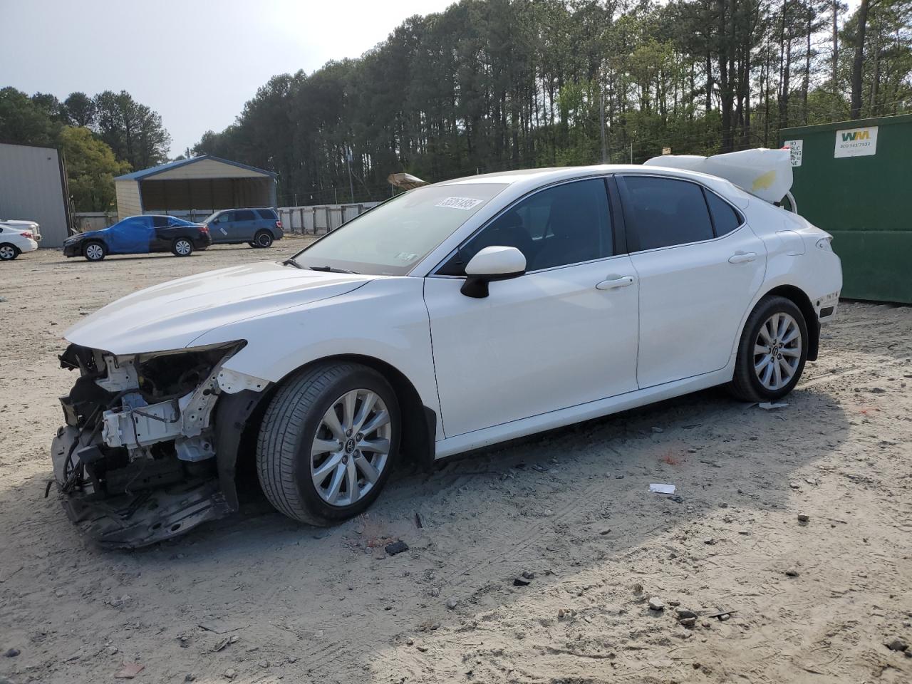 TOYOTA CAMRY L