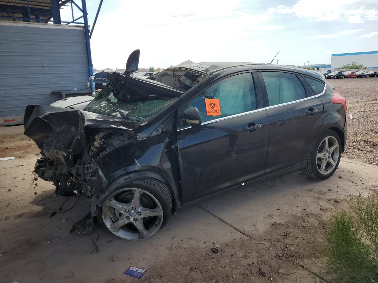 FORD FOCUS TITANIUM