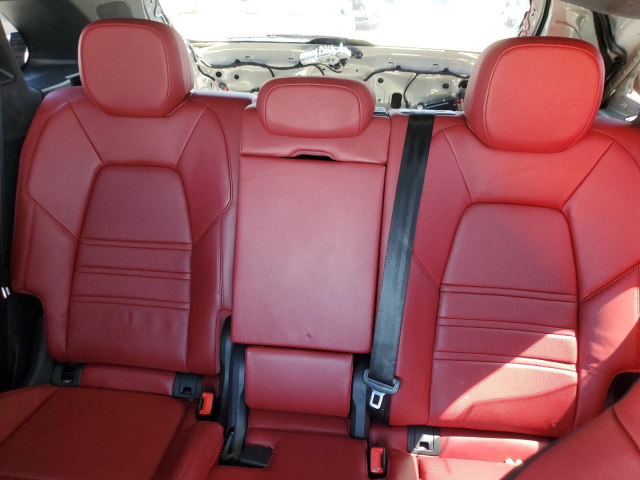 PORSCHE CAYENNE TURBO S E-HYBRID