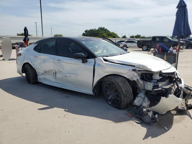 Vin: 4t1bz1hk6ju021208, lot: 56743455, toyota camry xse 20184