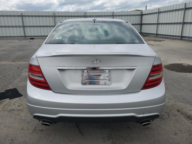 2012 MERCEDES-BENZ C 300 4MAT - WDDGF8BB5CA712485