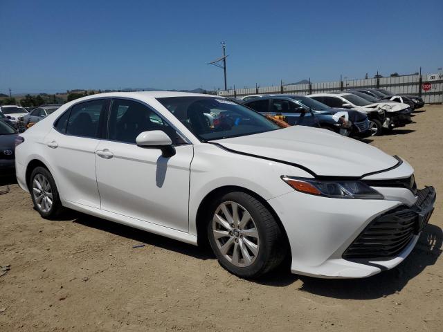 Vin: 4t1b11hk2ju619268, lot: 56023235, toyota camry l 20184