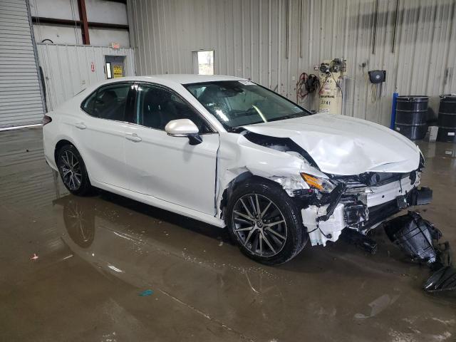 Vin: 4t1f31ak0nu576691, lot: 55457115, toyota camry xle 20224