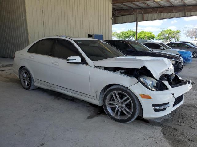 Vin: wddgf4hb3dr292874, lot: 57554495, mercedes-benz c-class 250 20134