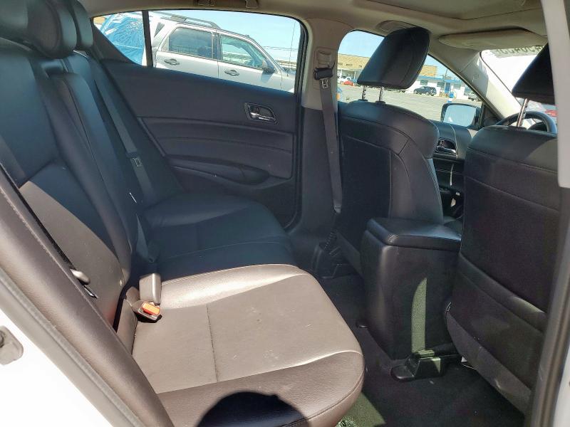 2016 ACURA ILX BASE W 19UDE2F38GA025010