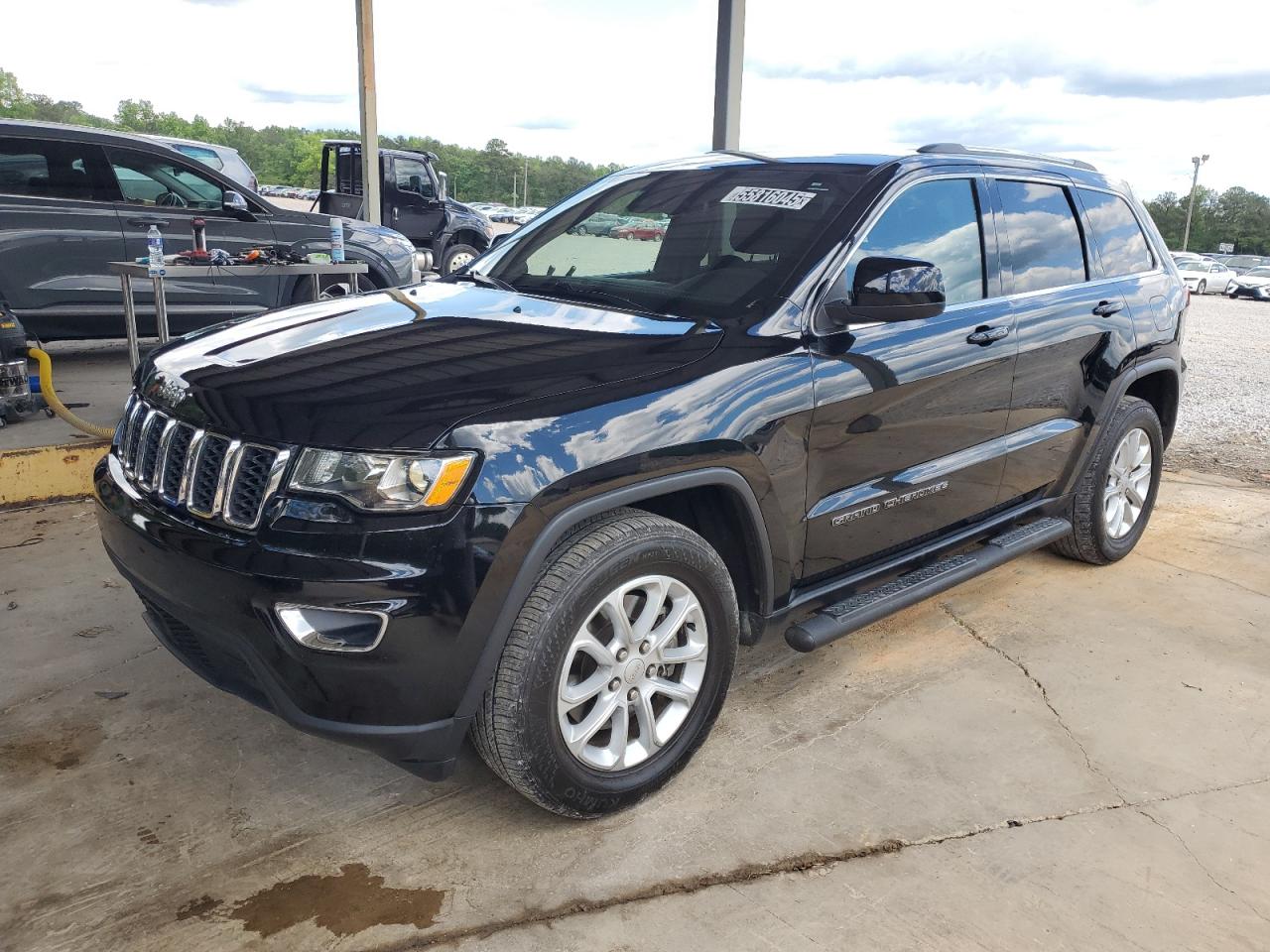 JEEP GRAND CHEROKEE LAREDO