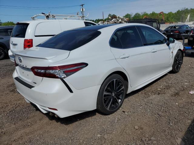 Vin: 4t1b61hk1ju123735, lot: 55681215, toyota camry xse 20183