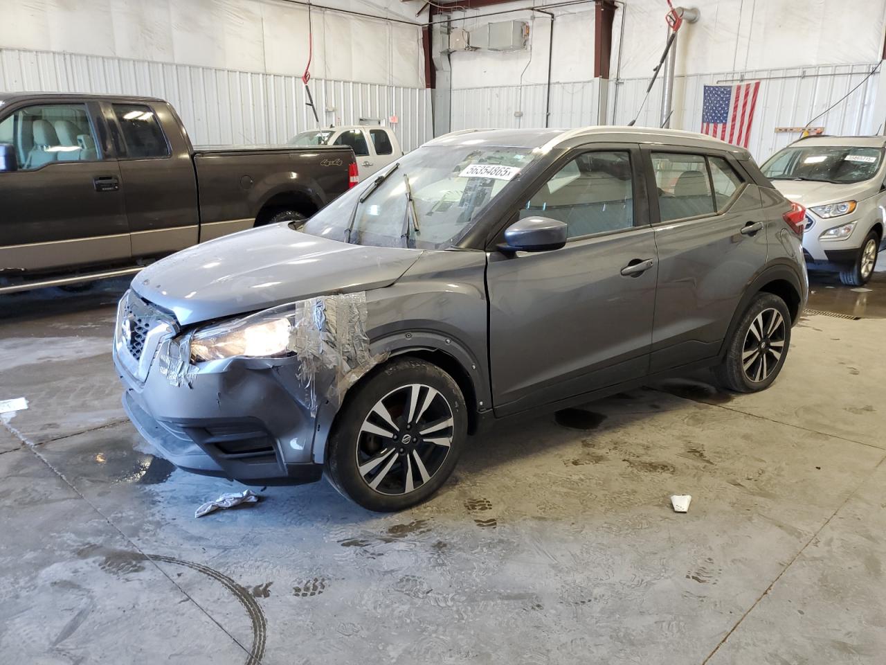 NISSAN KICKS S