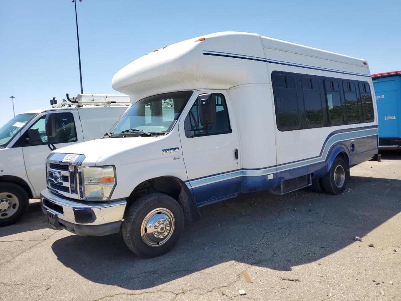 FORD ECONOLINE E350 SUPER DUTY CUTAWAY VAN