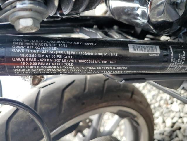 2022 HARLEY-DAVIDSON FLHX 1HD1KBC14NB673253