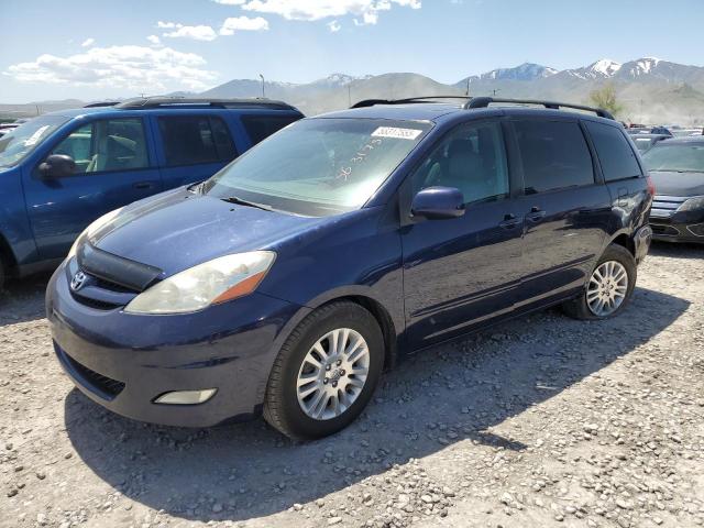 TOYOTA SIENNA XLE