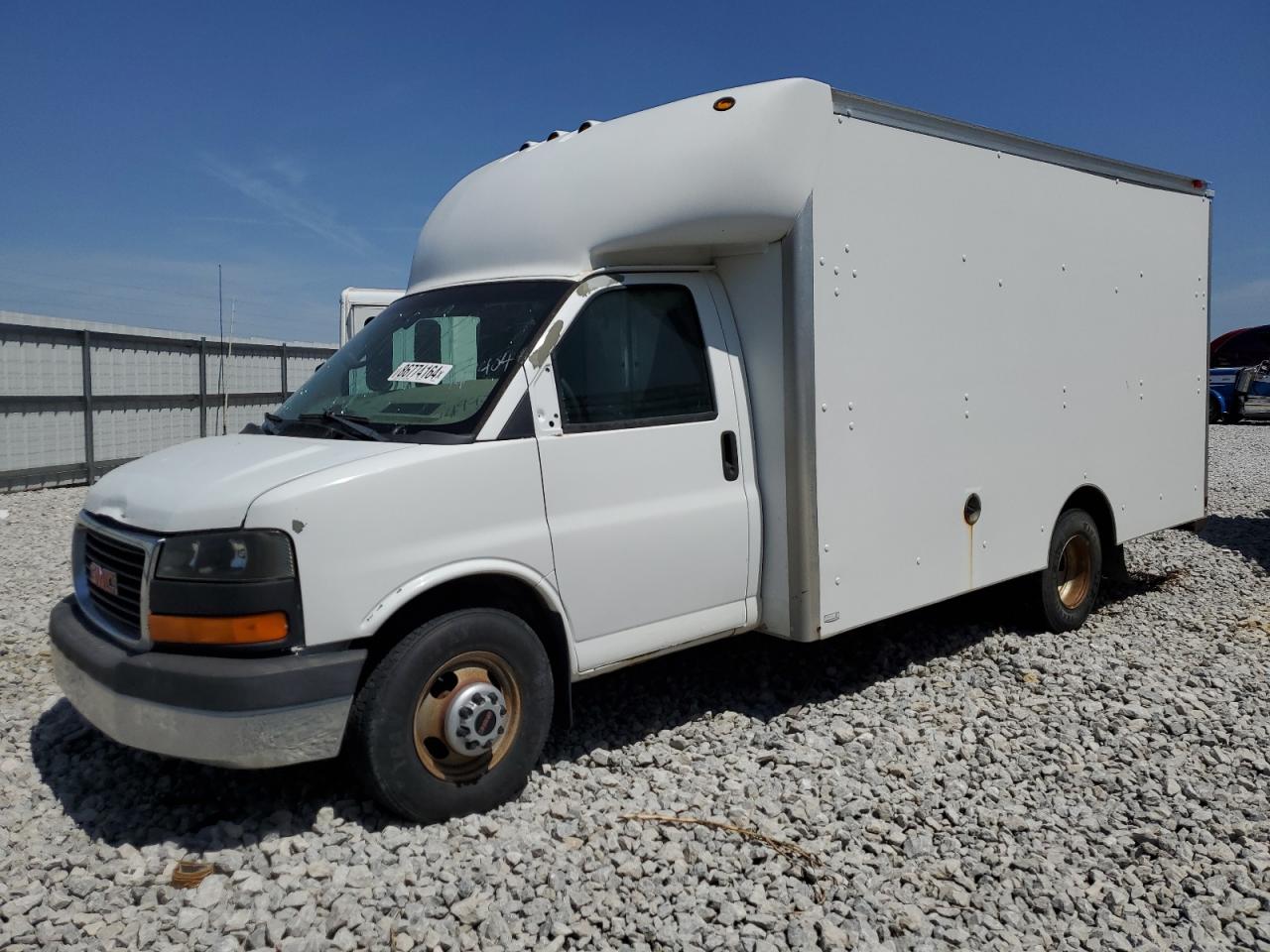 GMC SAVANA CUTAWAY G3500
