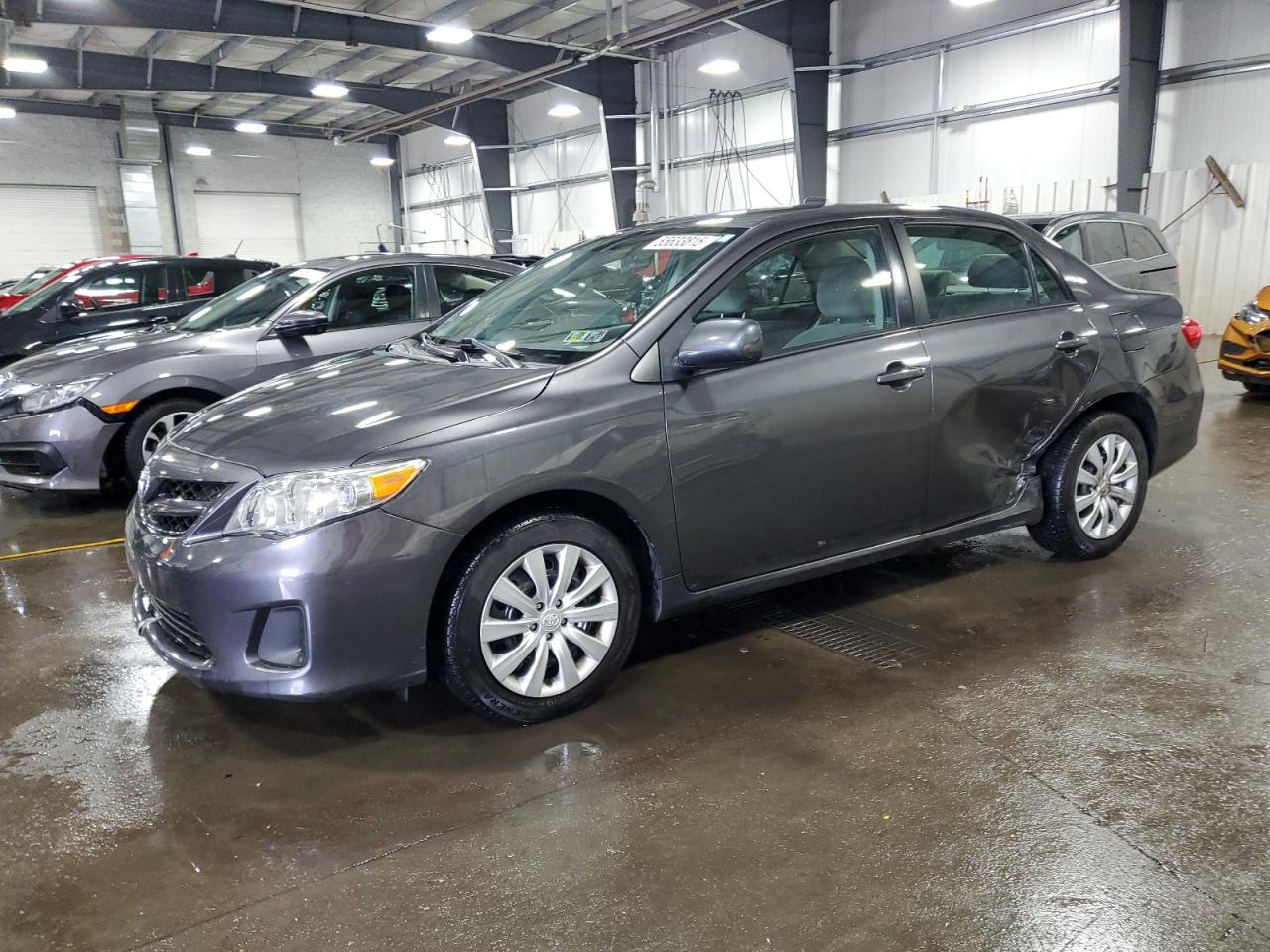 TOYOTA COROLLA BASE