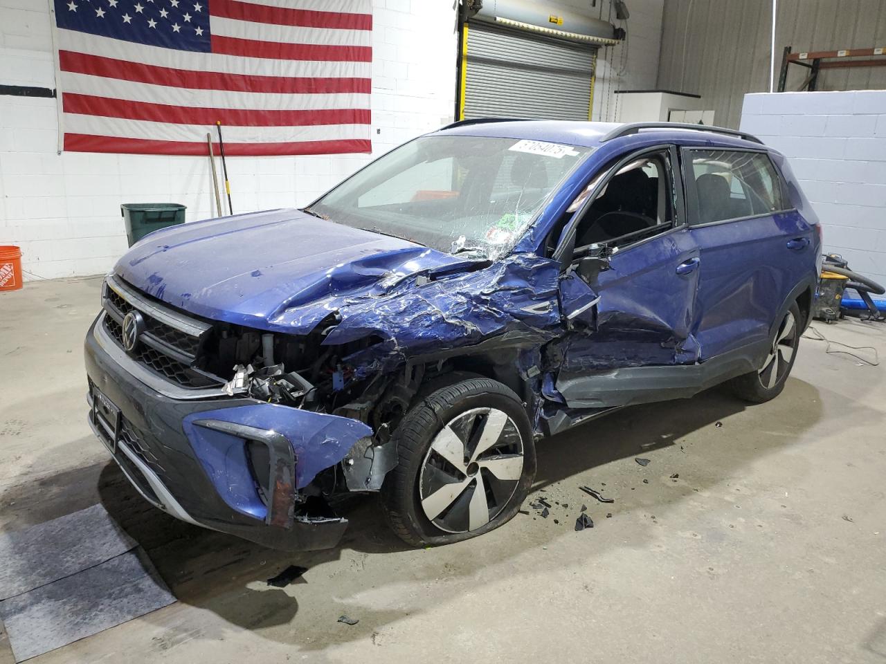 VOLKSWAGEN TAOS S