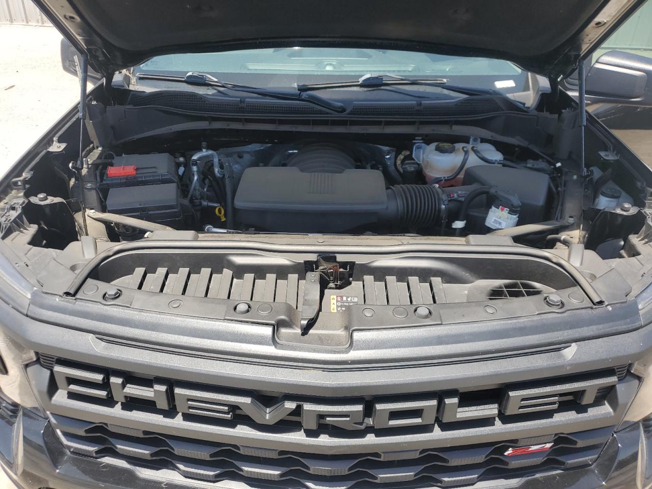 CHEVROLET SILVERADO K1500 TRAIL BOSS CUSTOM