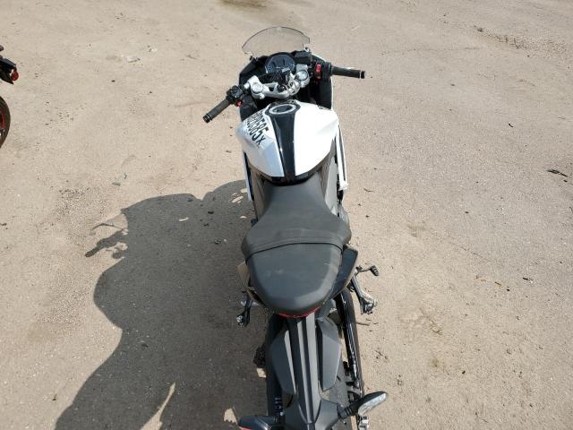 2025 TRIUMPH MOTORCYCLE DAYTONA 66 SMTL23UF2STBU9541