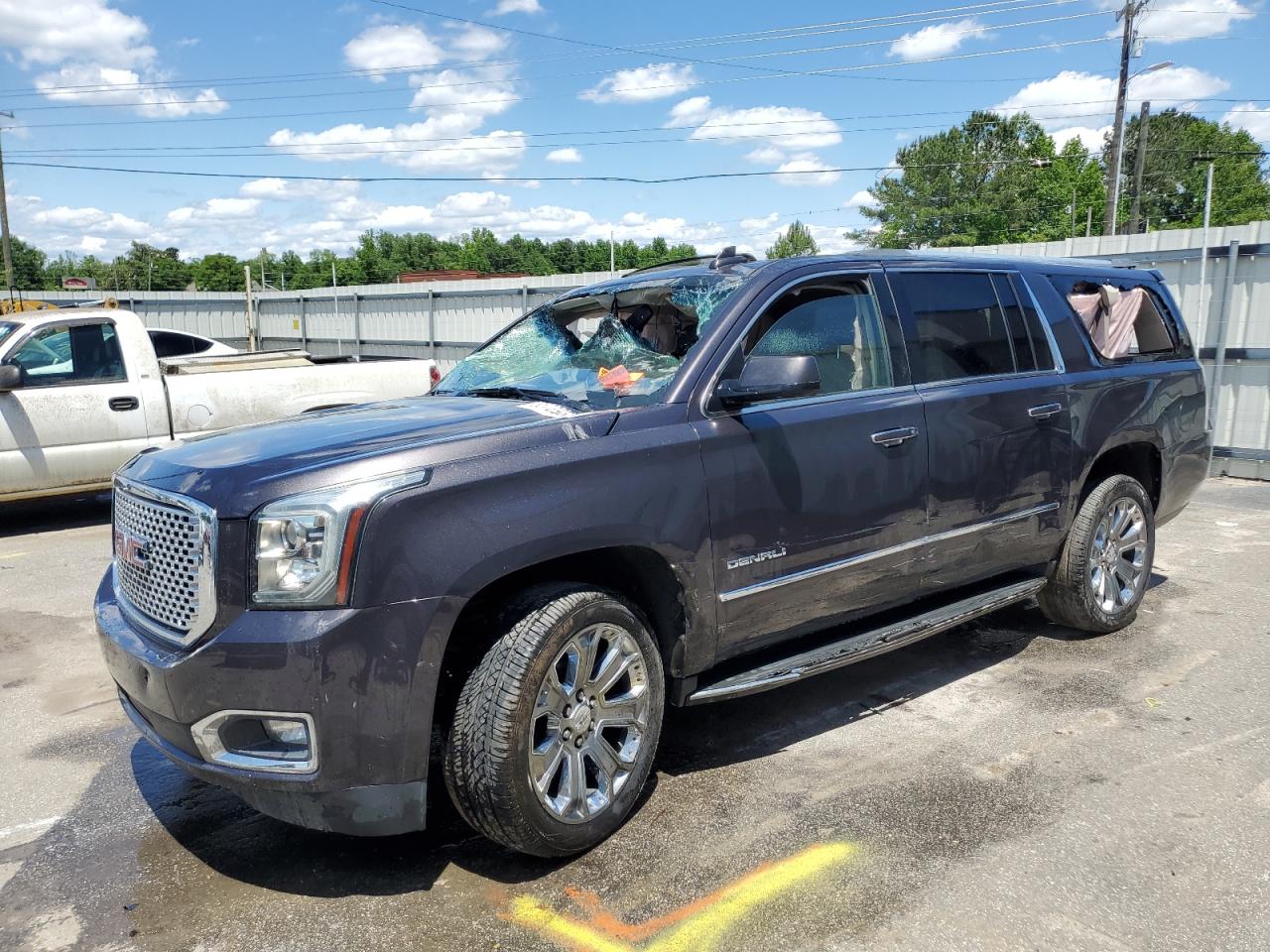 GMC YUKON DENALI