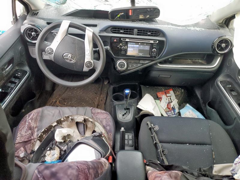 2016 TOYOTA PRIUS C - JTDKDTB38G1589907