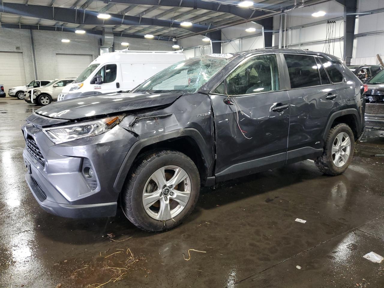 TOYOTA RAV4 XLE