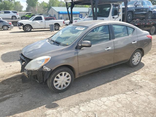 NISSAN VERSA S