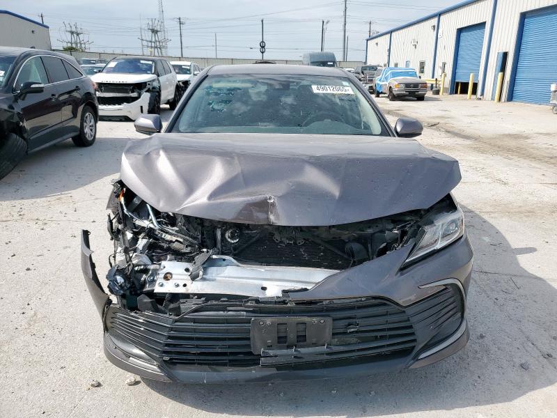 2021 TOYOTA CAMRY LE - 4T1C11AK1MU609575