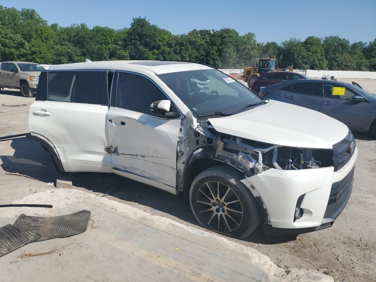 TOYOTA HIGHLANDER SE