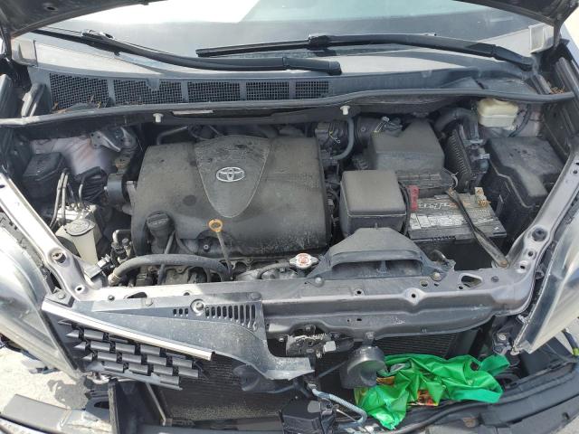 2018 TOYOTA SIENNA SE 5TDXZ3DC6JS951666