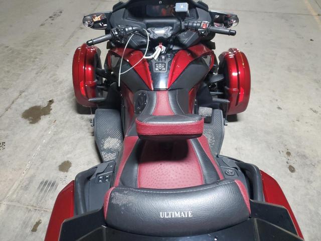 2021 CAN-AM SPYDER ROA 2BXNBDD28MV002150