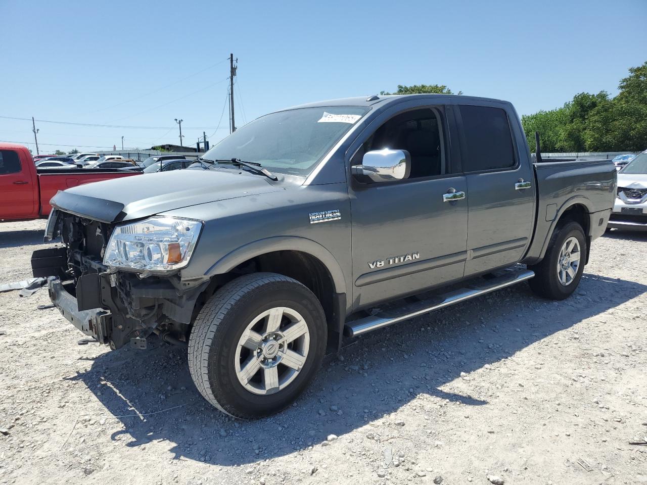 NISSAN TITAN S