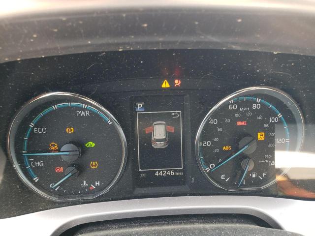 2018 TOYOTA RAV4 HV LE JTMRJREV8JD193361