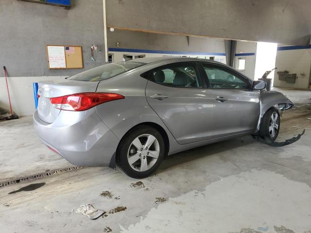 Vin: kmhdh4ae8du665833, lot: 55431375, hyundai elantra gls 20133