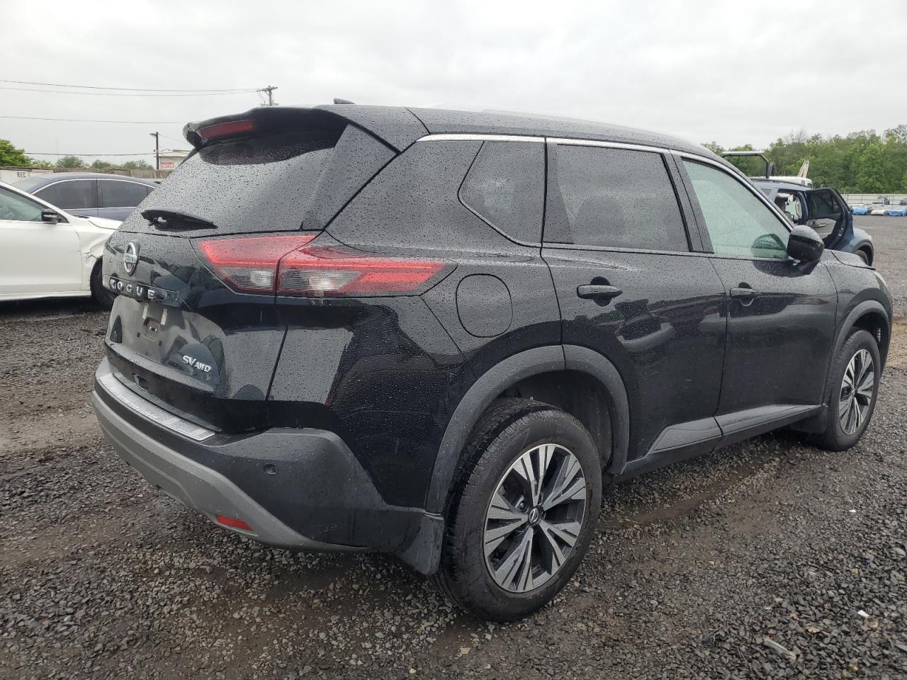 NISSAN ROGUE SV